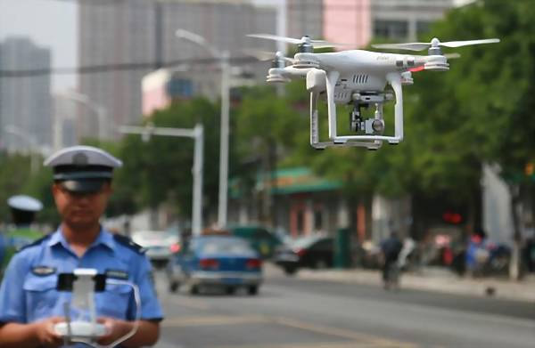 廣東得安保安服務(wù)有限公司引入無人機執(zhí)勤